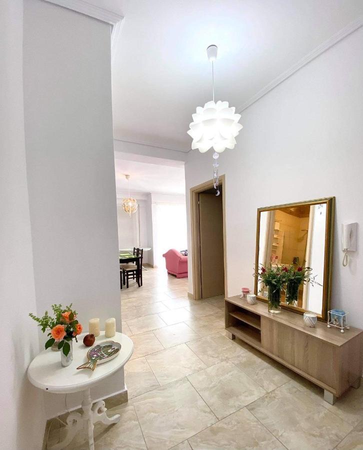 Iraa'S Apartment Саранда Экстерьер фото
