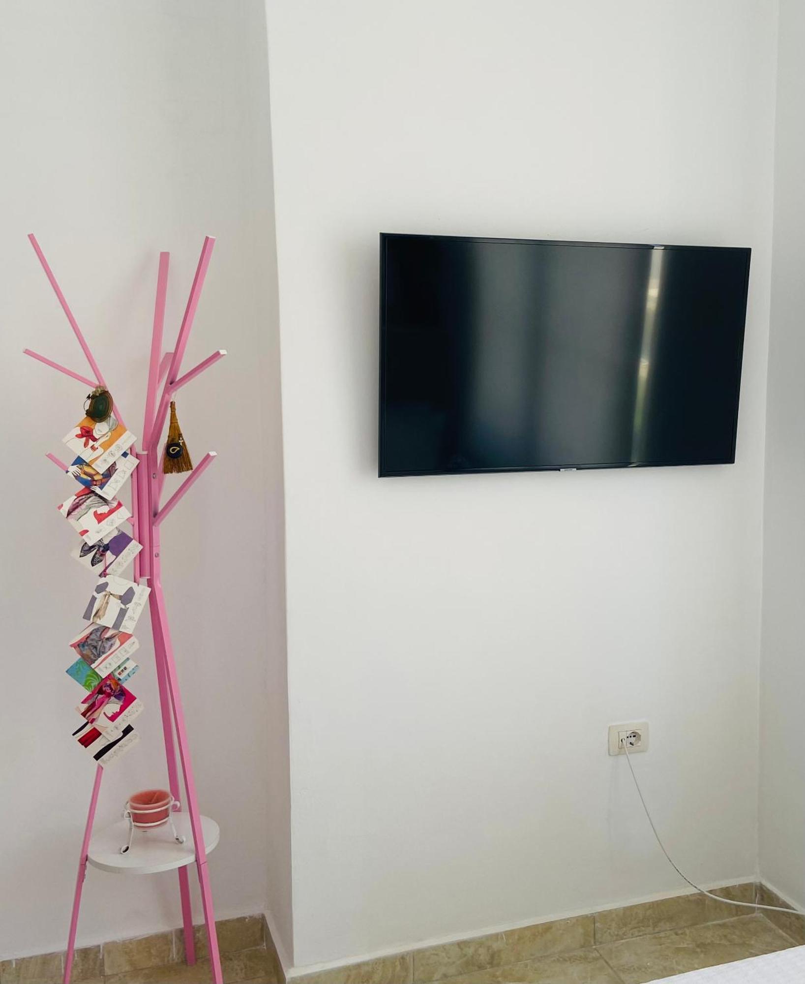 Iraa'S Apartment Саранда Экстерьер фото