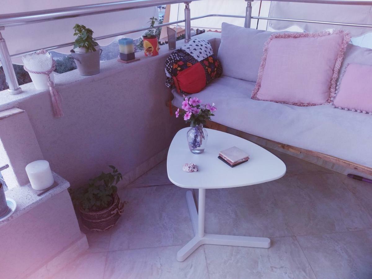 Iraa'S Apartment Саранда Экстерьер фото
